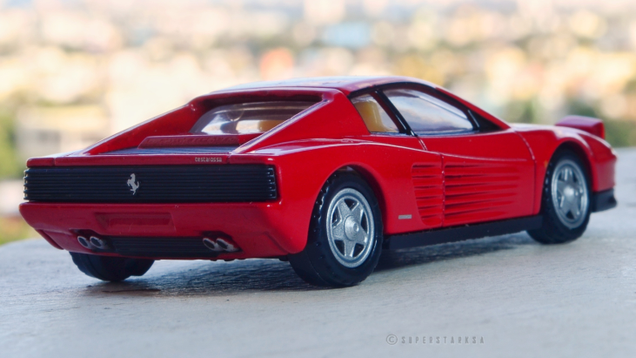 Illustration for article titled Ferrari Friday - The Testarossa Edition